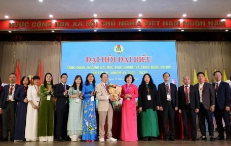 Đại hội Công đoàn Trường ĐH Kinh doanh và Công nghệ Hà Nội thành công tốt đẹp