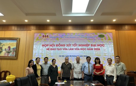 THÔNG QUA BIÊN BẢN HỌP HỘI ĐỒNG XÉT TỐT NGHIỆP ĐẠI HỌC HÌNH THỨC VỪA LÀM VỪA HỌC NĂM 2026