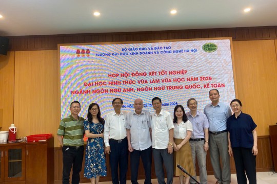 THÔNG QUA BIÊN BẢN HỘI ĐỒNG XÉT TỐT NGHIỆP  ĐẠI HỌC HÌNH THỨC VLVH NĂM 2025